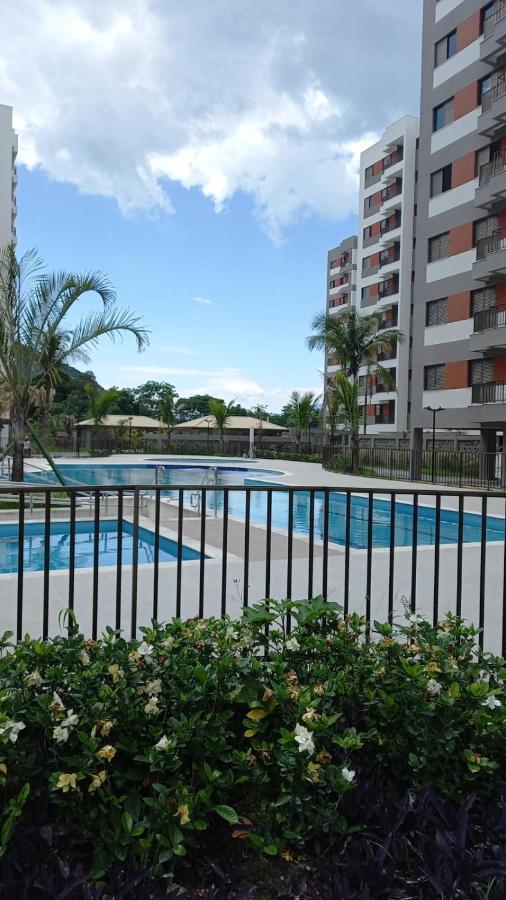 Condominio Clube Na Praia Martim De Sa - Martim Praia Clube Карагуататуба Екстер'єр фото